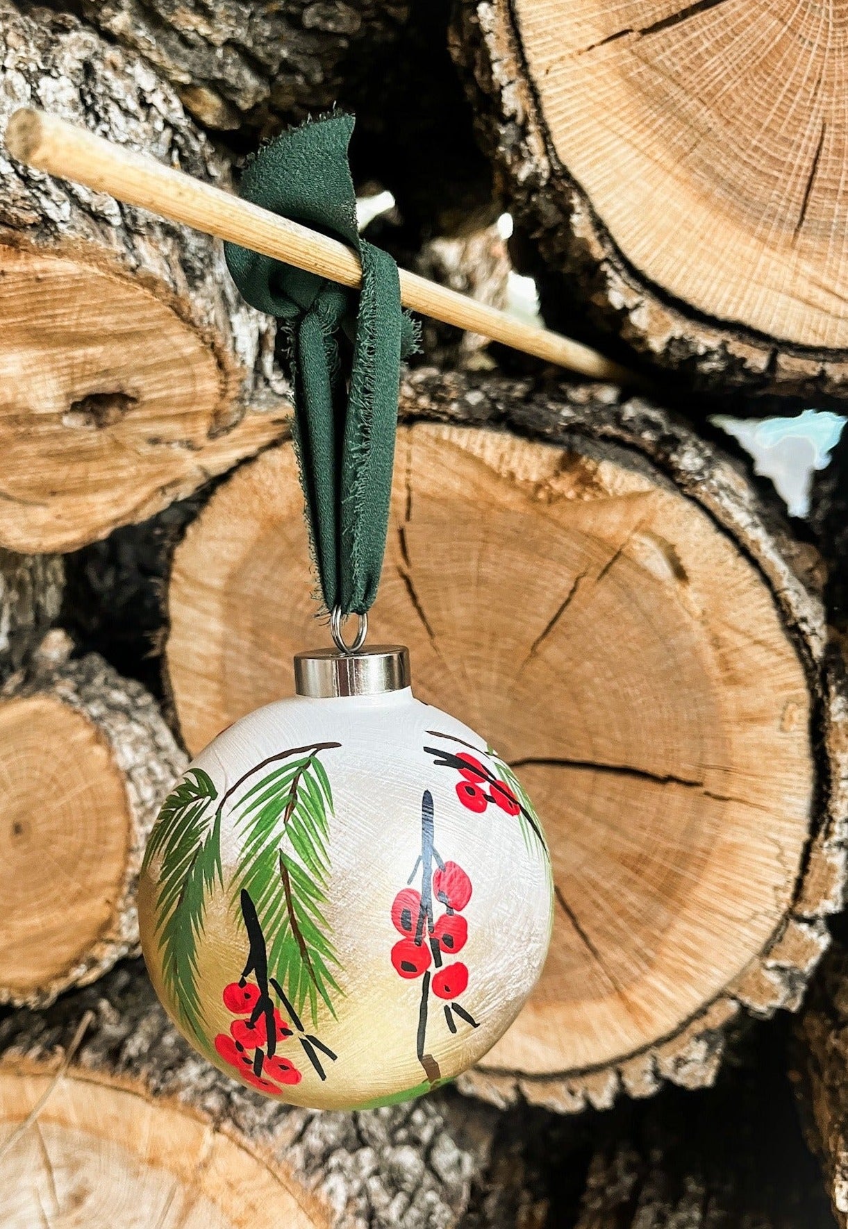 Classic Christmas (White)| Globe 2023 Hand-Painted Christmas Ornaments